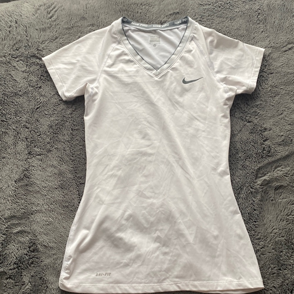 Nike Womens Workout Top